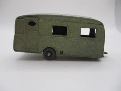 MATCHBOX LESNEY #23B BERKELEY CAVLIER TRAILER RESTO-MODIFIED METALLIC GREEN GPW - Image 1 of 4
