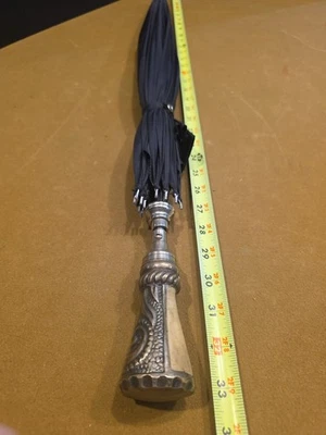 Sombrilla Paraguas Tono Plateado con Incrustación Mango Hecho a Mano Punta Repujada De Colección 33" Foto 1 de 4