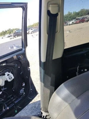 RIGHT FRONT SEAT BELT LR009282 2006-2013 LAND ROVER ROVER SPT Foto 1 de 4
