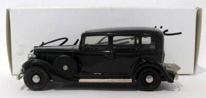 Robeddie Models 1/43 Scale RE14 - 1937 Volvo TR704 Limousine - Dark Green - Picture 1 of 4
