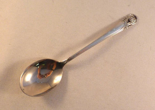 SPRING GLORY-INTERNATIONAL 2 CUCHARAS SOPERA CREMA ESTERLINA Foto 1 de 1