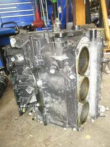 Mercury Optimax 2.5L 150hp outboard Crankcase Block 884-828340-C3 - Picture 1 of 9