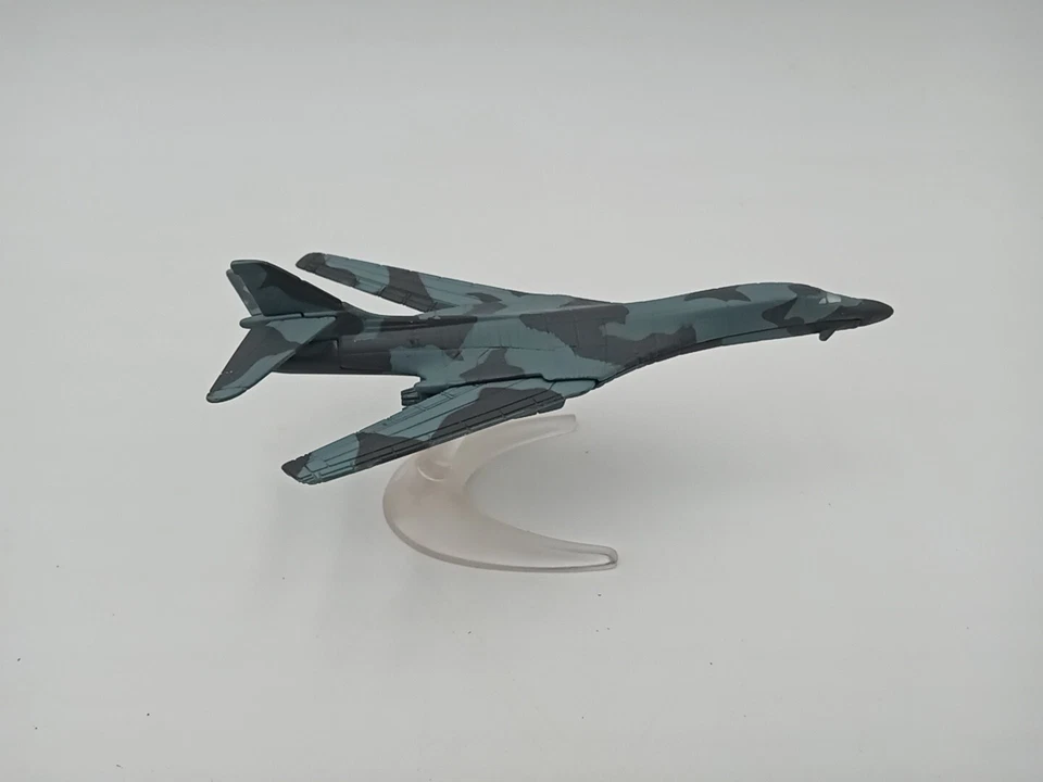 Corgi Fighting Machines B-1B 84-CS90202 Operation Iraqi Freedom #udb5 - Image 1 of 4