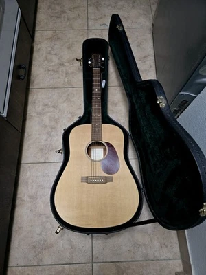 Guitarra acústica Martin DM Mahogany Dreadnought 2000 usada Foto 1 de 4