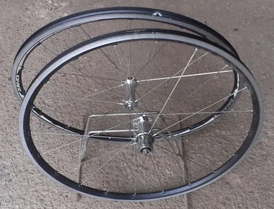 Coppia ruote 28" (622-15C) bici corsa copertoncino marcata SHIMANO DURA ACE - Immagine 1 di 4