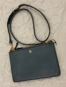 Tory Burch Blake Blue Pebble Leather Double Zip Slim Crossbody Bag - Bild 1 von 5