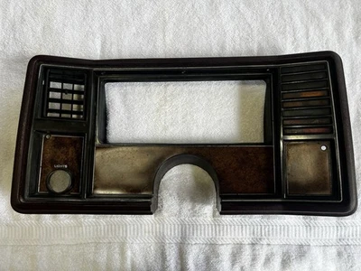 1982 1985 Chevrolet Monte Carlo Malibu El Camino painel de instrumentos moldura - Imagem 1 de 4