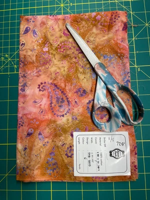 Batik Remnant - 100% cotton - 45" wide - 3/8 yds - #725 - Image 1 of 2