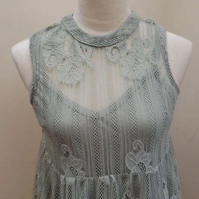 Arizona Jean Co Women's Lace Overlay Solid Green Sleeveless Blouse, Size Medium - Image 1 of 4