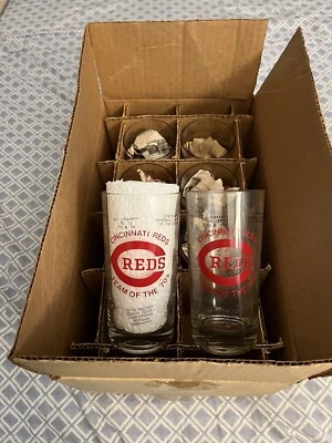Novo Vintage Cincinnati Reds Team Of The 70’s Conjunto Completo de 8 Copos Novo Na Caixa Raro HTF - Imagem 1 de 4