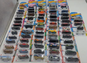 *Damaged box* 2024 Hot Wheels Basic L2593-976 Mix 12 FACTORY-SEALED CASE | 72 CT - Picture 1 of 6