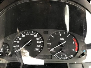 BMW X5 E53 OEM 2003 DIESEL SPEEDOMETER INSTRUMENT CLUSTER *DEAD PIXELS - Picture 1 of 8