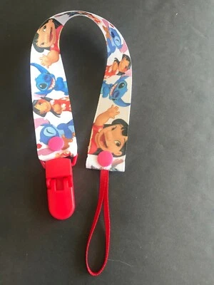 Porta chupete hecho a mano - Disney - Lilo & Stitch Foto 1 de 4