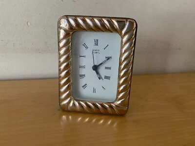 GENÈVE Despertador - Marco de plata - Cuarzo - 12 x 9 x 6 cm - NO FUNCIONA - Изображение 1 из 4