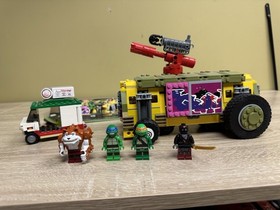 LEGO Teenage Mutant Ninja Turtles: The Shellraiser Street Chase (79104)