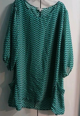 LilyWhite Blouse Women's Sz XL Sheer Teal Black Chevron Pattern Pockets Layering - Image 1 of 4