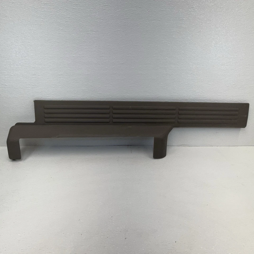 Yukon Tahoe Silverado 1999-2006 umbral de puerta placa de desgaste panel de ajuste escalón controlador Foto 1 de 4