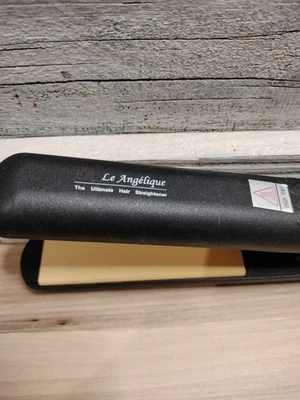 Le Angelique Flat Iron Hair Straightener Works - Image 1 of 4