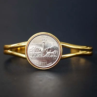 US 2007 Utah State Quarter Coin Gold Plated Cuff Bracelet - Beautiful - Image 1 of 4