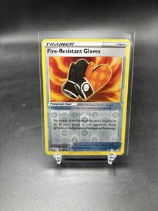 FIRE-RESISTANT GLOVES 138/198 CHILLING REIGN POKEMON TCG REVERSE Holo NM - Picture 1 of 2