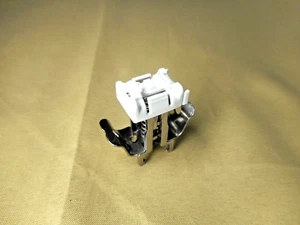 WAGO 790-208 shield clamping saddle (NEW) - Picture 1 of 2