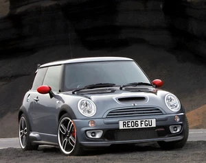 MINI John Cooper Works GP - 10" x 8" Quality Poster Print - Picture 1 of 1