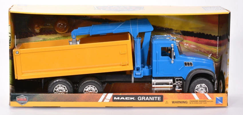 Mack Granite Dump Yellow Truck Blue W/crane Plastica 1:18 Model NEW RAY - Immagine 1 di 1