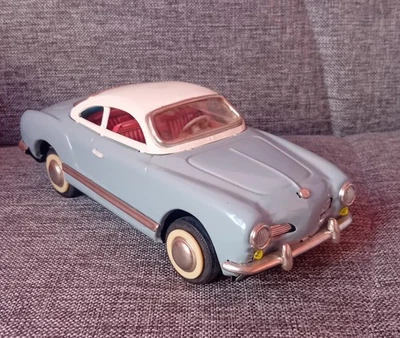 Modellino Auto 1:32 Sedan Mf 743 Vw karmann Ghia - Immagine 1 di 4