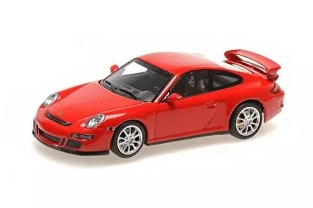 Minicar nuova MINICHAMPS 1/43 Porsche 911 GT3 2006 finitura rossa 400065404... - Immagine 1 di 1