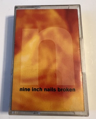 Nine Inch Nails Broken -1992 - collector's item - MC - Bild 1 von 3
