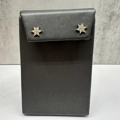 Aretes estrella de diamantes en oro amarillo de 14 kt - 0,17 ctw GH SI, retrocesos, nuevos Foto 1 de 4