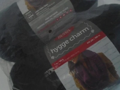 Lote de dos madejas acrílicas Red Heart Hygge Charm Yarn Night Sky432 de 7 oz nuevas Foto 1 de 4