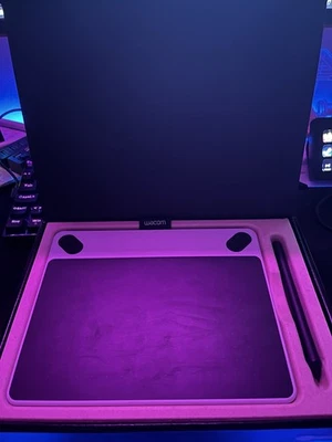 Wacom Intuos Draw Grafiktablet / CTL-490 / Fotobearbeitung - Bild 1 von 2