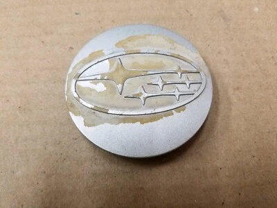 Cubierta de tapa central plateada 28821SA030 Subaru OEM 2006-2015 Forester Impreza Outback Foto 1 de 2