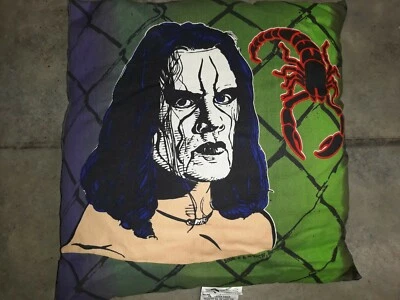 Sting WCW/NWO Throw Pillow 16 X 16 Vintage RARE WWE WWF  Foto 1 de 4