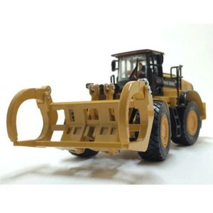 Wood Grabber Timber Log Transporter Toy 1/50 Scale Diecast Model Boys Toys - Picture 1 of 6