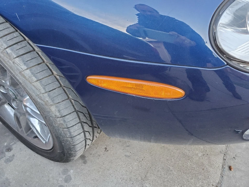 1997 1998 1999 2000 01 2002 03 2004 05 2006 Jaguar XK8 LUZ MARCADORA DELANTERA DERECHA Foto 1 de 1