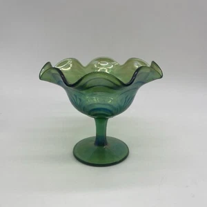 Vintage Green Glass Candy Nut Dish - Picture 1 of 5