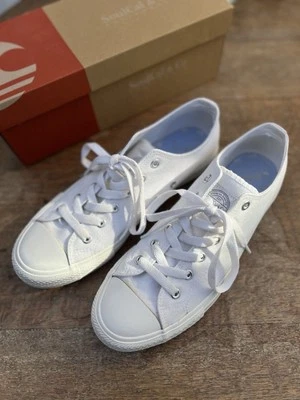 White Soulcal & Co Trainers Size 7  - Image 1 of 4
