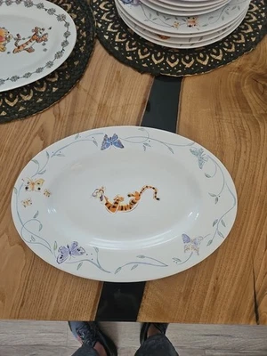 Louça de porcelana vintage Disney folhas de primavera 10x14 prato oval tigre  - Imagem 1 de 4