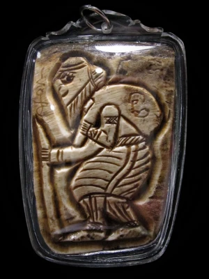 ARTÍCULO RARO! Amuleto tailandés Kuai LP Yantra tallado Nga-Chang Chuchok Foto 1 de 4