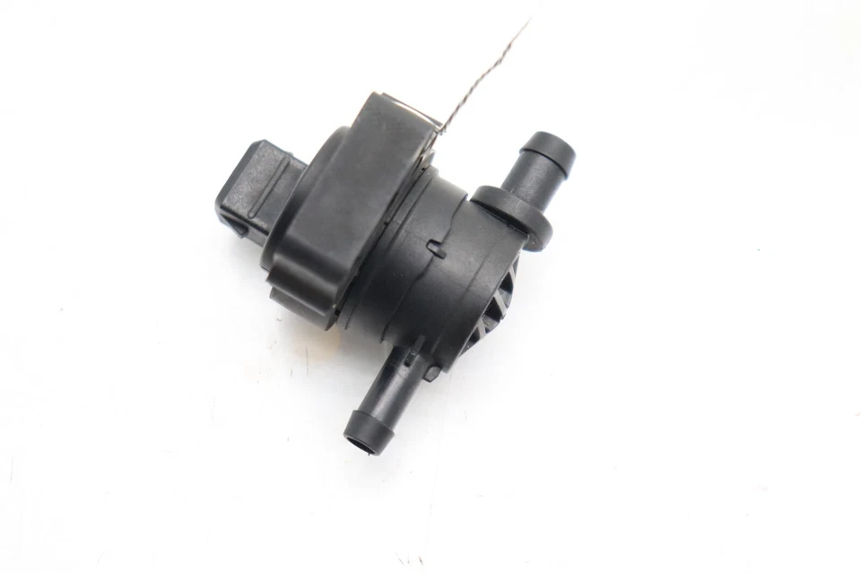 08-12 MERCEDES-BENZ W204 C300 SISTEMA COMBUSTIBLE VÁLVULA DE PURGA E3690 Foto 1 de 4