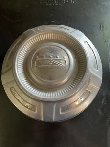 (1) Vintage 1967-1977 Ford 3/4 Ton Truck Hubcap 12 Inch - Picture 1 of 10