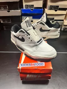 DS 1990 NIKE AIR QUANTUM FORCE 2 LOW US 11 VINTAGE BARKLEY MAX HYPER ALPHA 180 - Picture 1 of 9