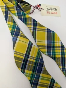NWT Men's Tuesday Blue Yellow Plaid Bow Tie Retail $40 - Picture 1 of 3