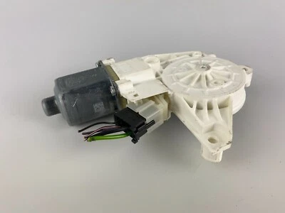 Mercedes Benz C Class W204 Front Left Door Window Regulator Motor A2048200142 - Image 1 of 4