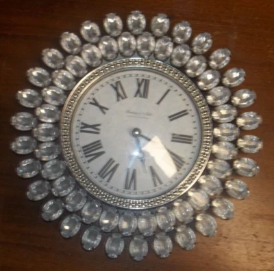 RELÓGIO REDONDO ESTERLINO E NOBRE REDONDO 10" DUAS RODADAS DE "DIAMANTES" - Imagem 1 de 2