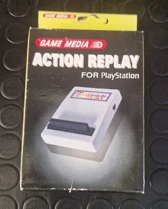 PRO Action replay Per Playstation 1 PS1 SCPH-1000-3000-5000-7000 nuova - Foto 1 di 2