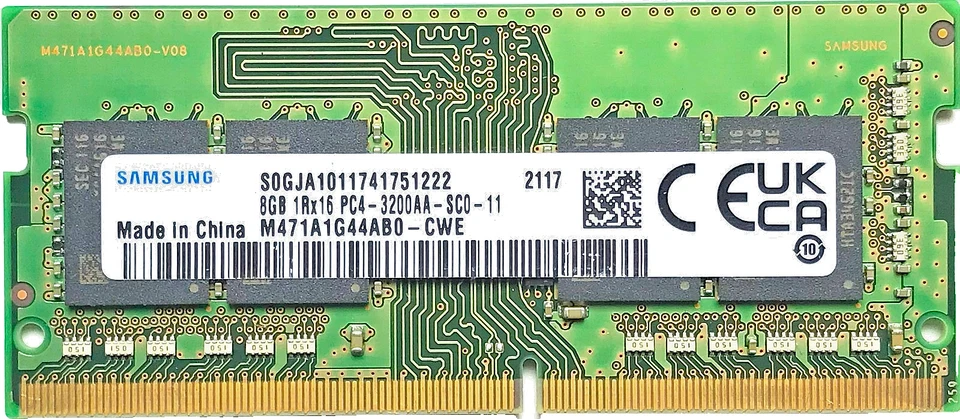 Samsung 8GB 1Rx16 PC4-3200AA-SC0-11 DDR4 25600MHz SDRAM M471A1G44AB0-CWE - Image 1 of 1