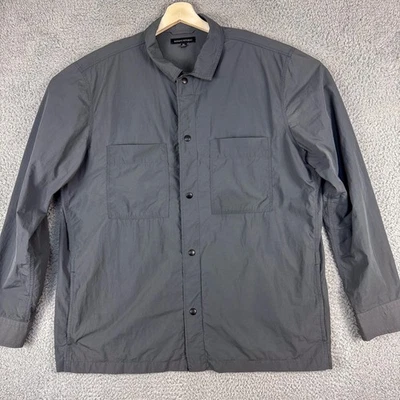 Chaqueta Banana Republic Para Hombres XL Carbón Oscuro Arrugado Nylon Camisa Chaqueta A Presión Foto 1 de 4